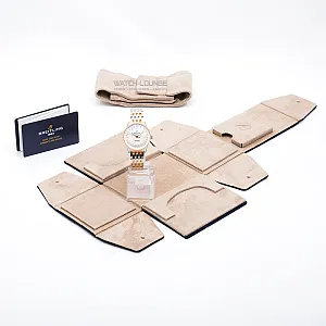 14928_watchlounge_lo.jpg