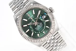 14942_watchlounge_lo.jpg