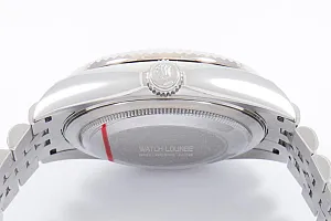 14946_watchlounge_lo.jpg