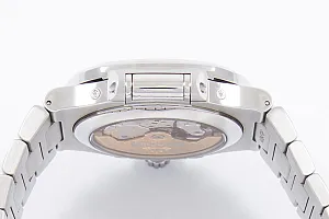 14976_watchlounge_lo.jpg