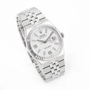 14999_watchlounge_lo.jpg