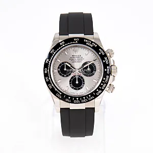 15012_watchlounge_lo.jpg