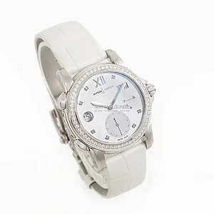 15024_watchlounge_lo.jpg