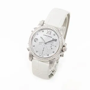 15025_watchlounge_lo.jpg