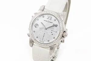 15025_watchlounge_lo.jpg