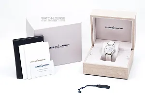 15032_watchlounge_lo.jpg