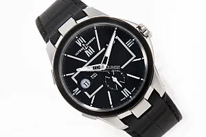 15034_watchlounge_lo.jpg