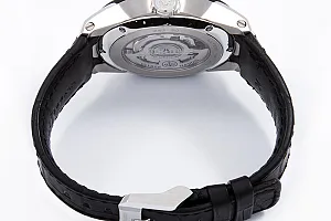 15041_watchlounge_lo.jpg