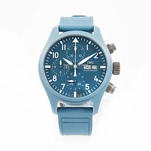 15046_watchlounge_lo.jpg