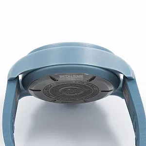 15050_watchlounge_lo.jpg