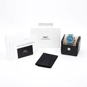 15054_watchlounge_lo.jpg