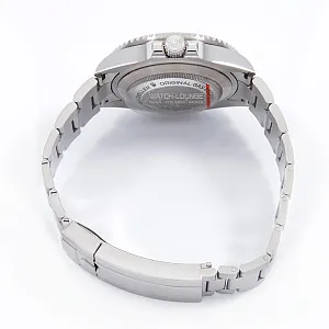15057_watchlounge_lo.jpg