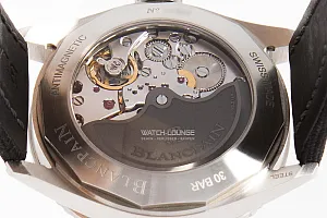 15324_watchlounge_lo.jpg