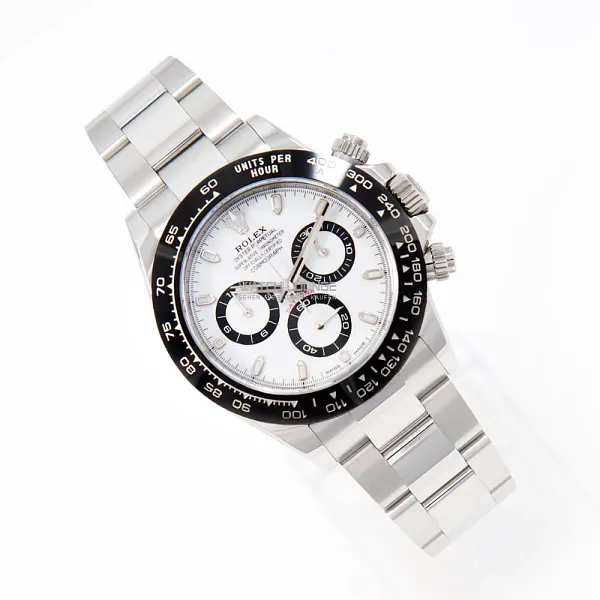 15672_watchlounge_lo.jpg