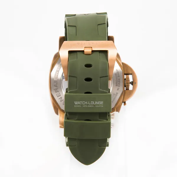 16109_watchlounge_lo.jpg