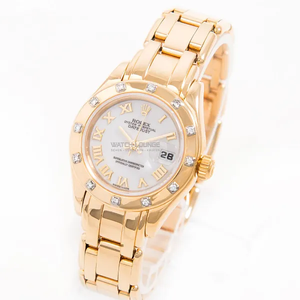 16112_watchlounge_lo_1.jpg