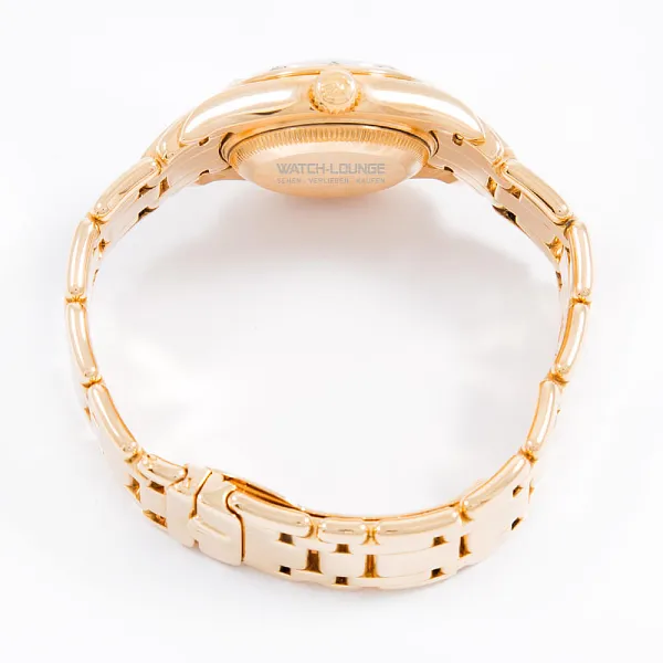 16119_watchlounge_lo.jpg