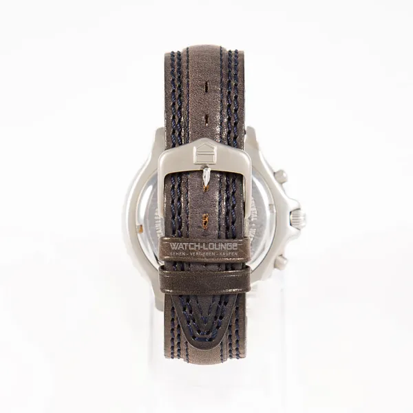 16506_watchlounge_lo.jpg