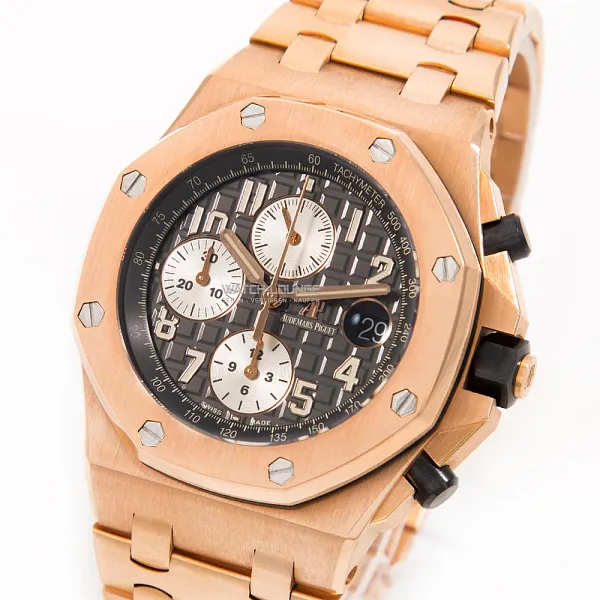 16836_watchlounge_lo_1.jpg