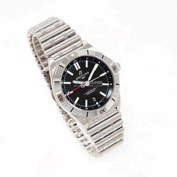 16885_watchlounge_lo.jpg