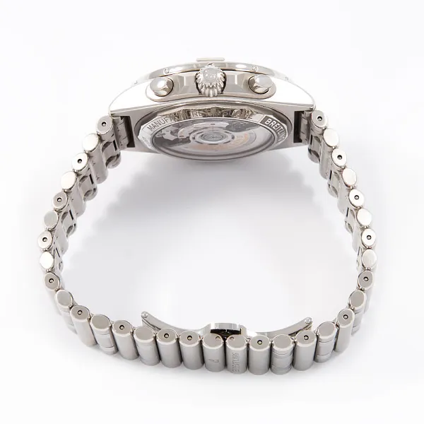 16903_watchlounge.jpg