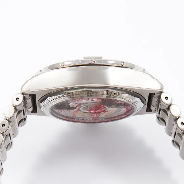16913_watchlounge_lo.jpg