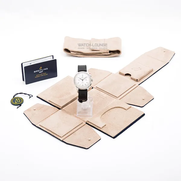 16993_watchlounge_lo.jpg