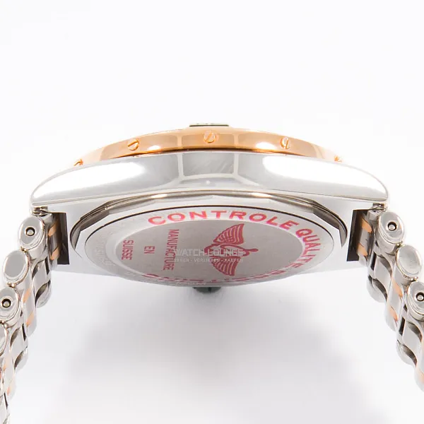 17037_watchlounge_lo.jpg