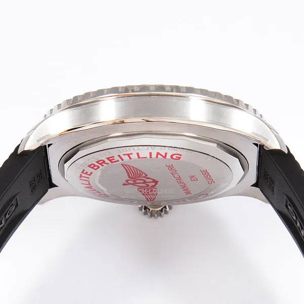17065_watchlounge_lo.jpg