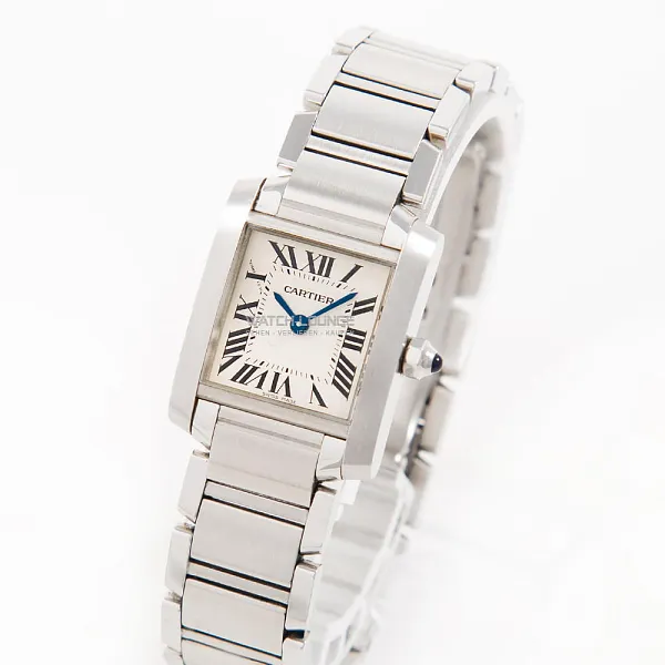 17128_watchlounge_lo_1.jpg