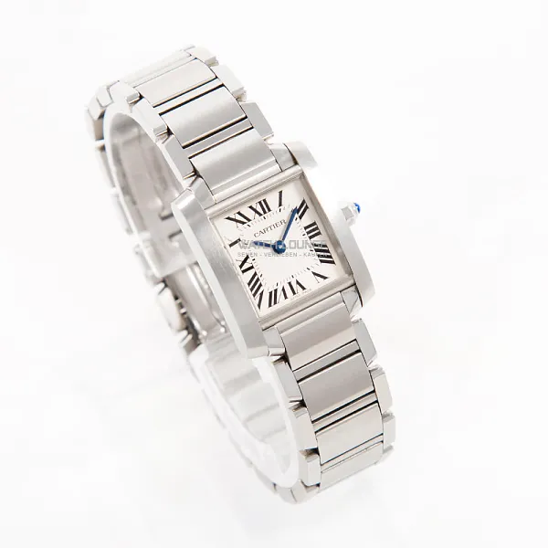 17131_watchlounge_lo.jpg