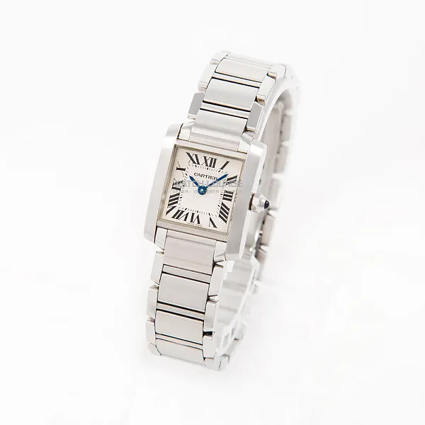 17132_watchlounge_lo.jpg