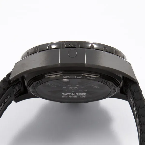 17155_watchlounge_lo.jpg