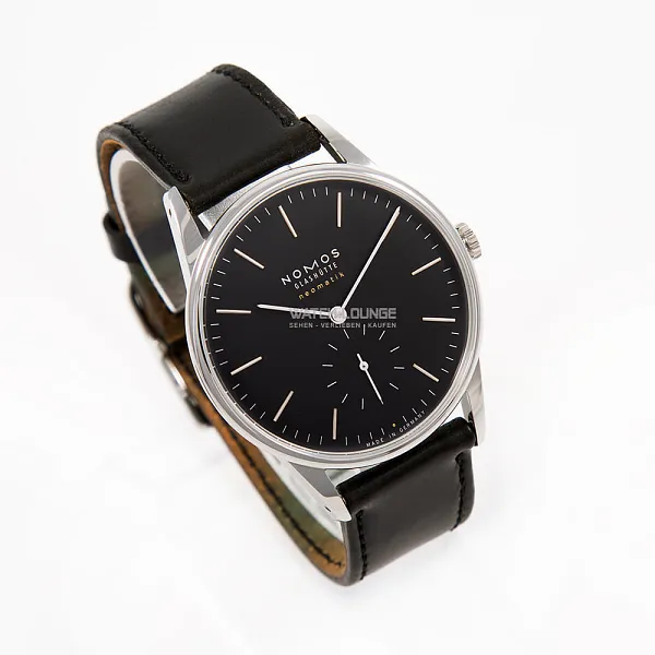 17195_watchlounge_lo.jpg