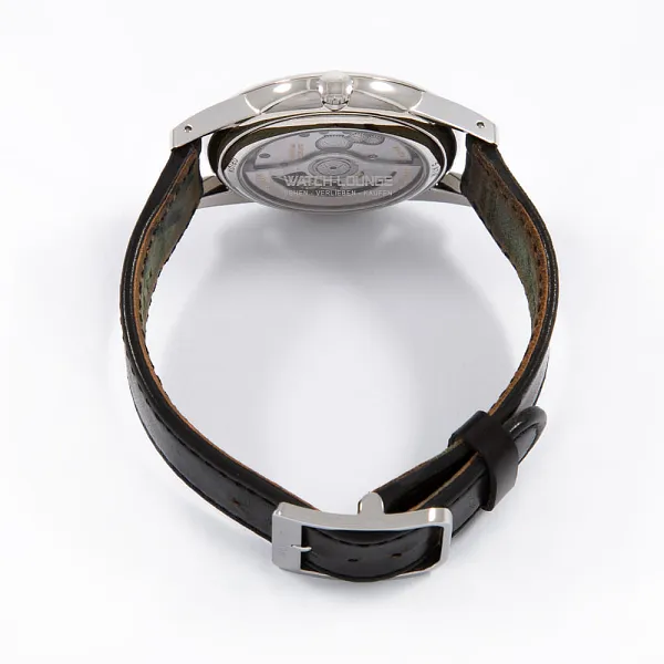 17200_watchlounge_lo.jpg