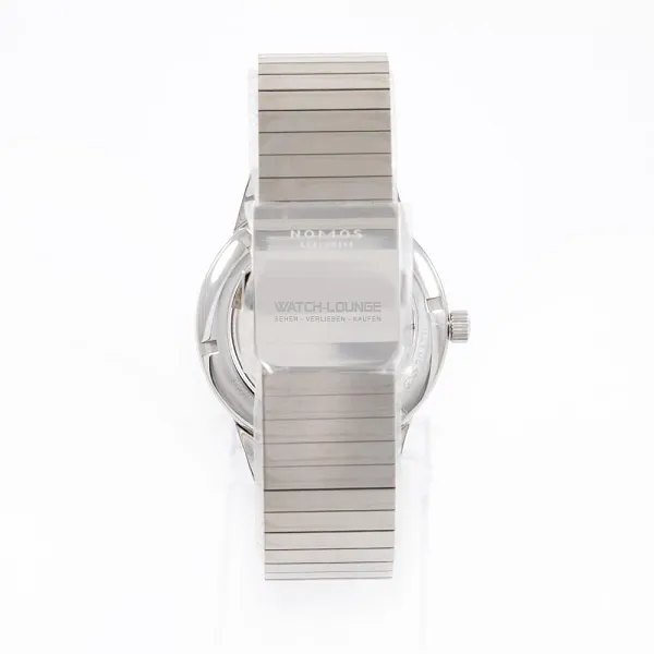 17223_watchlounge_lo.jpg