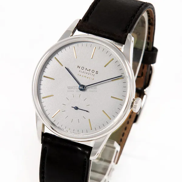 17236_watchlounge_lo_1.jpg