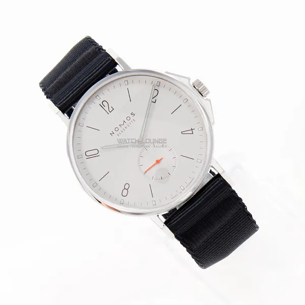 17259_watchlounge_lo.jpg