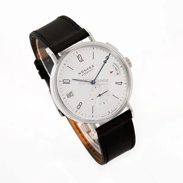 17272_watchlounge_lo.jpg