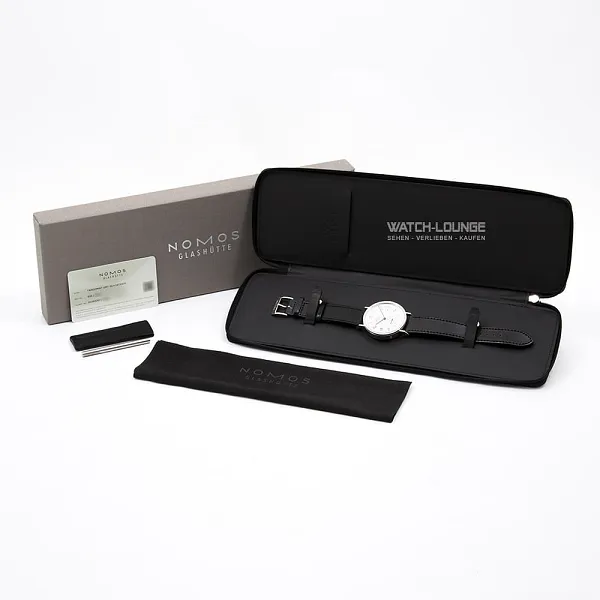 17279_watchlounge_lo.jpg
