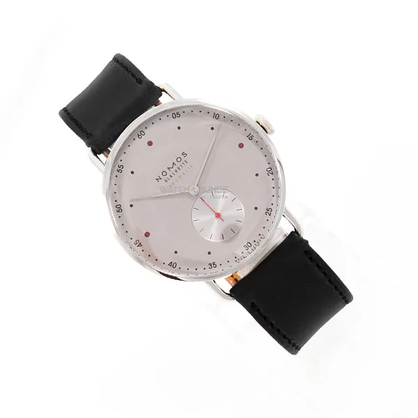 17325_watchlounge_lo.jpg