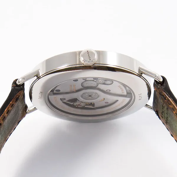 17329_watchlounge.jpg