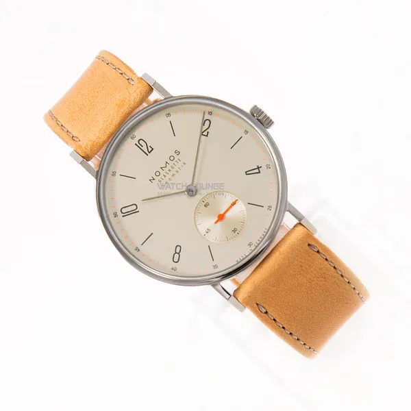 17336_watchlounge_lo.jpg