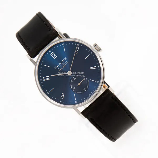 17347_watchlounge_lo.jpg