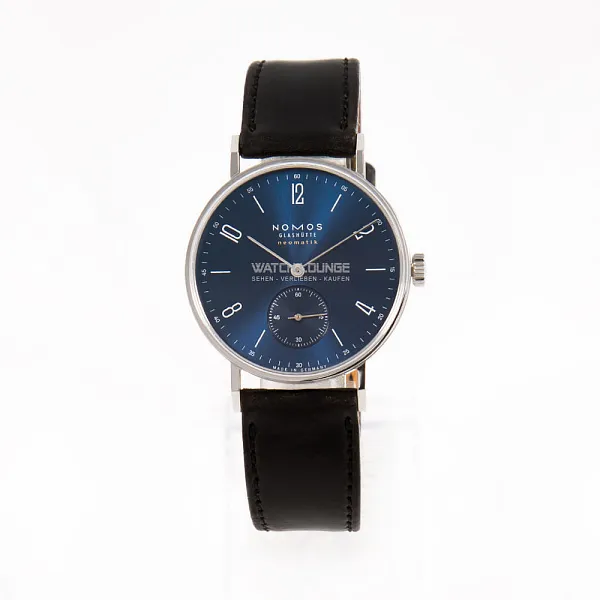 17348_watchlounge_lo.jpg