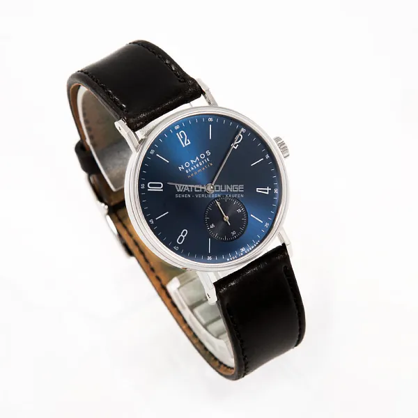 17349_watchlounge_lo.jpg