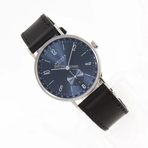 17358_watchlounge_lo.jpg