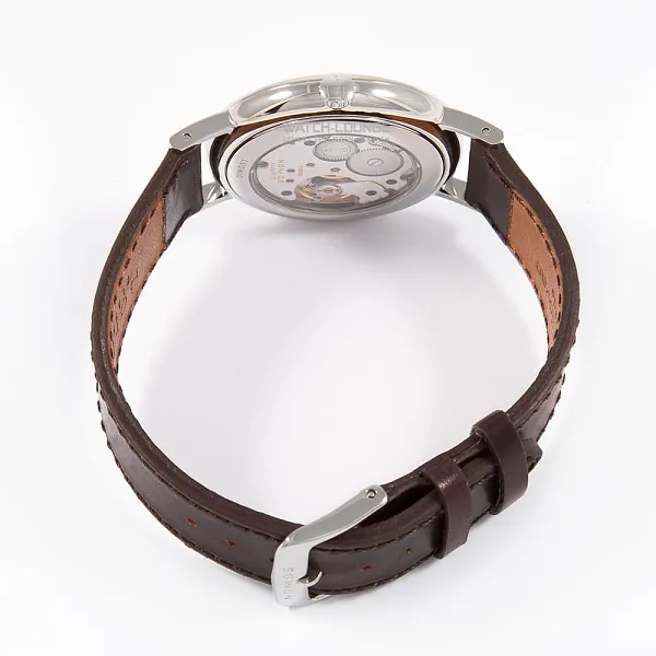 17387_watchlounge_lo.jpg
