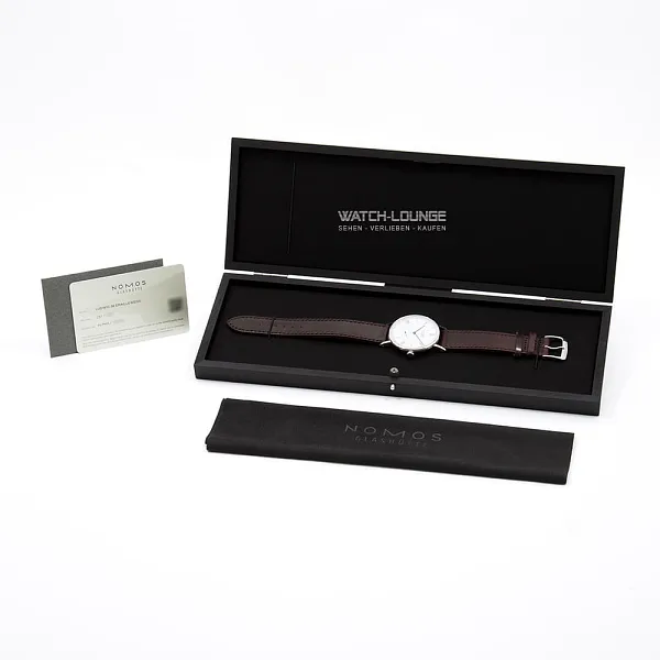 17389_watchlounge_lo.jpg