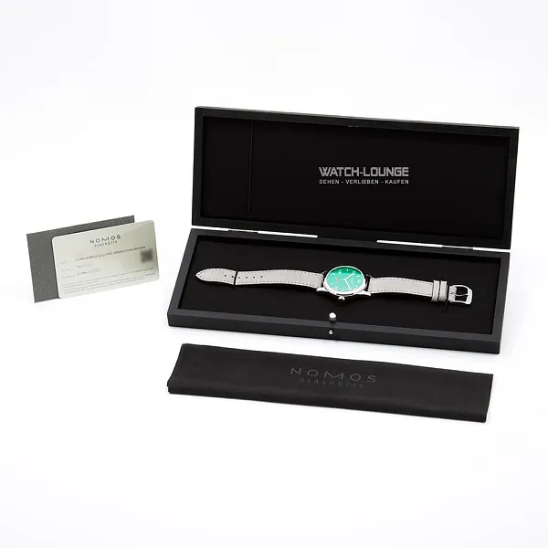 17405_watchlounge_lo.jpg